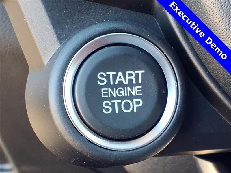 New 2025 Alfa Romeo Giulia RwdImage 20