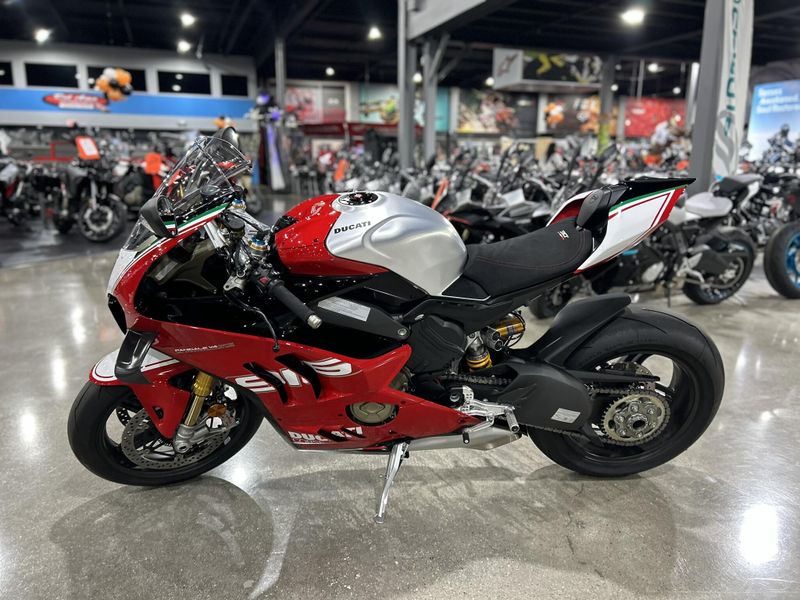 Used 2024 Ducati PANIGALE V4 SP2 30TH ANNIVERSARIO 916 Image 7