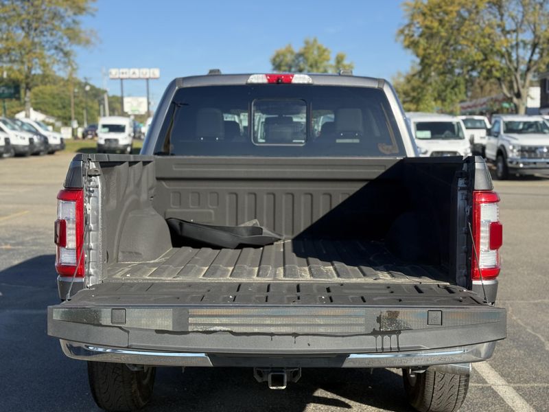 2022 Ford F-150 Lariat photo 3