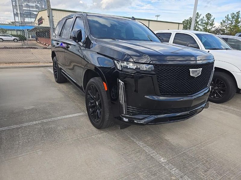 Used 2023 Cadillac Escalade SportImage 2