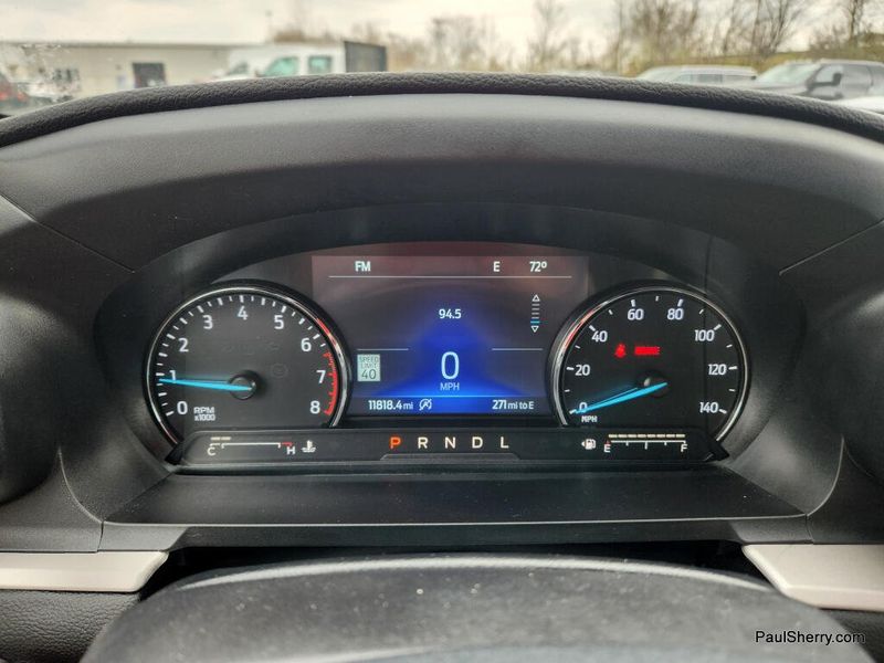 Used 2024 Ford Explorer XLT