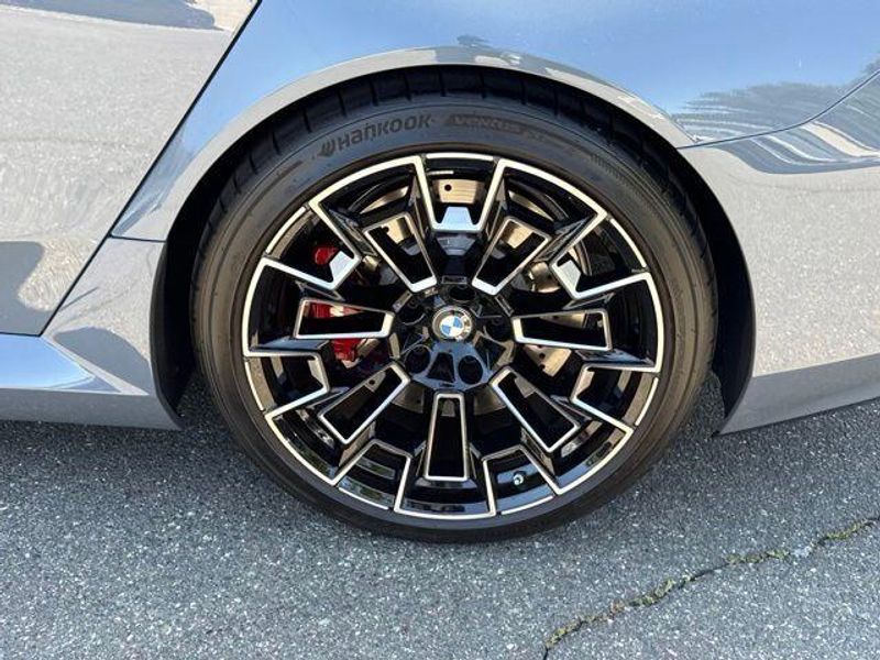 Used 2026 BMW M5 BaseImage 14