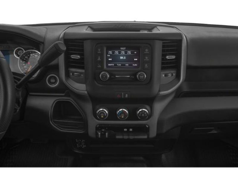 2022 RAM 2500 Tradesman Crew Cab 4x2 8