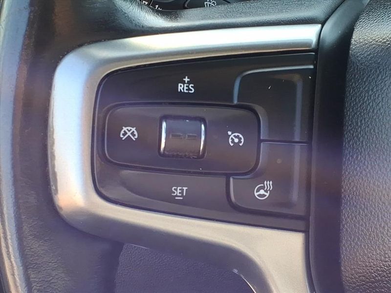 Used 2020 Chevrolet Silverado 1500 RSTImage 22
