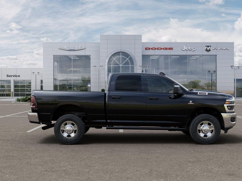 New 2025 RAM 2500 Tradesman Crew Cab 4x4 6