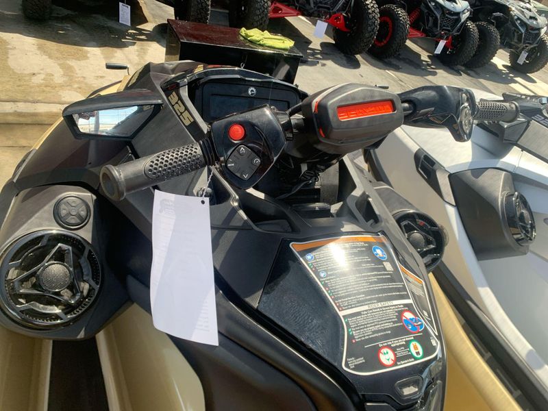 New 2025 Sea-Doo RXT-X 325 (SOUND SYSTEM) Image 16