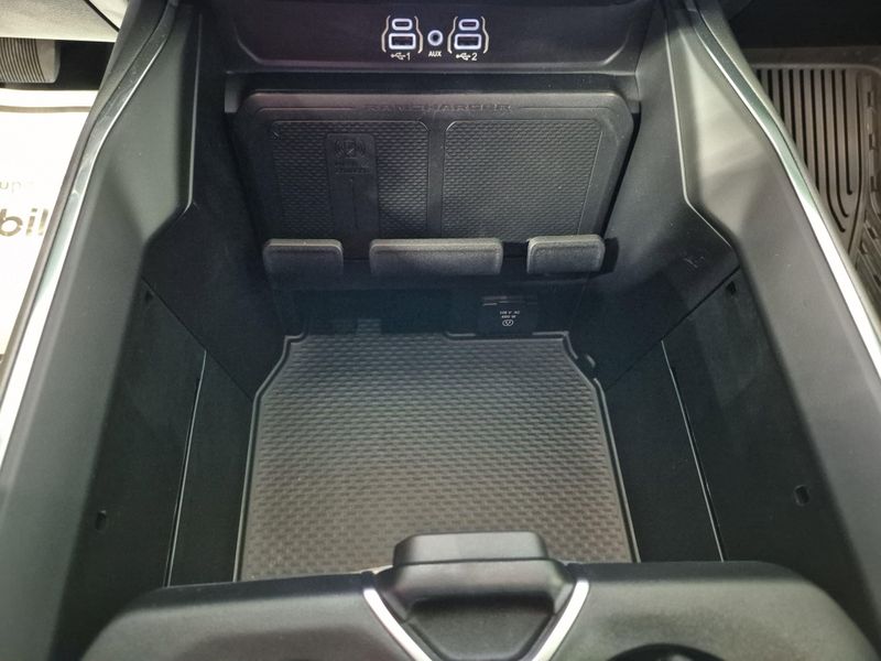 New 2025 RAM 1500 Laramie Crew Cab 4x4 5
