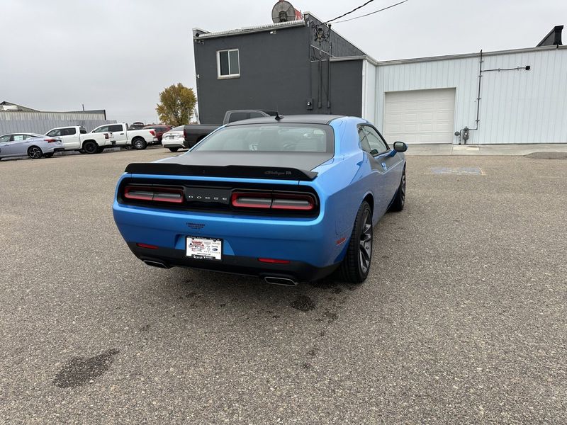 2023 Dodge Challenger R/TImage 8