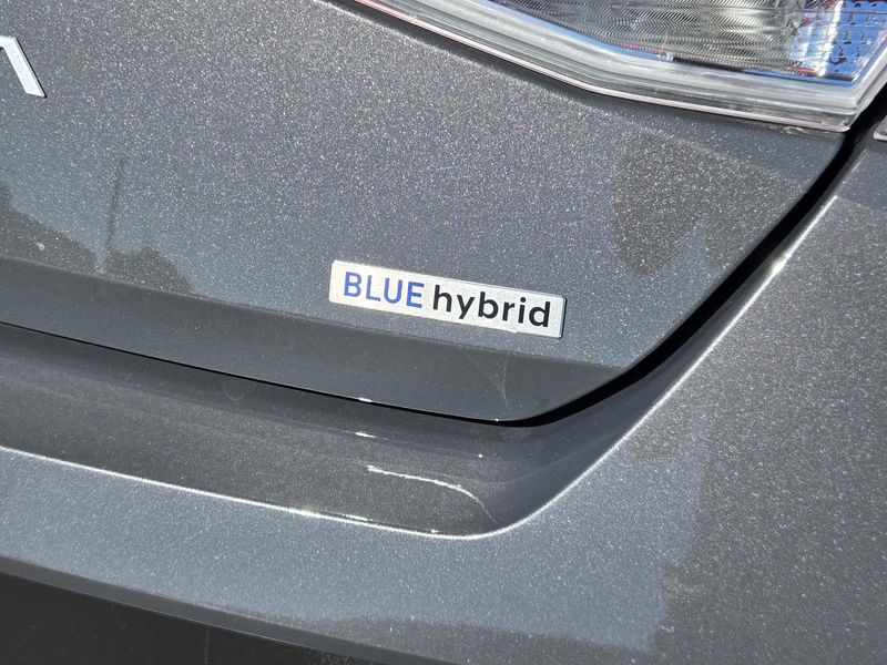 Used 2026 Hyundai Elantra Hybrid Blue Sedan