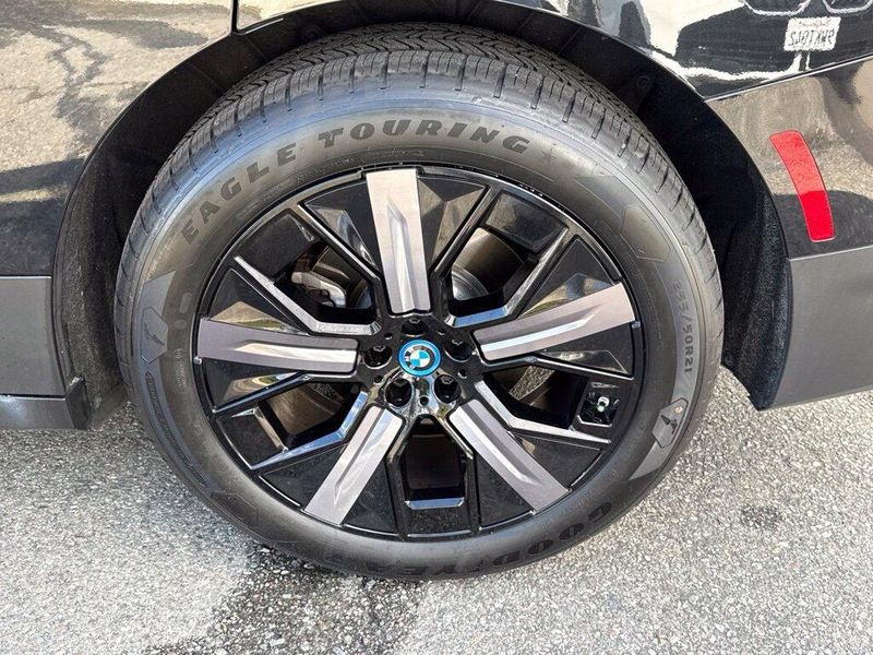 Used 2024 BMW iX xDrive50Image 14