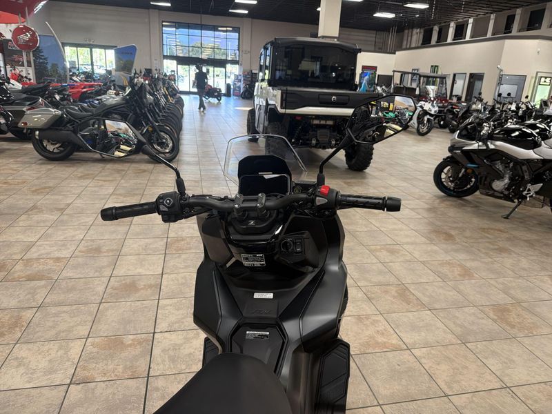New 2027 Honda ADV160 Image 25