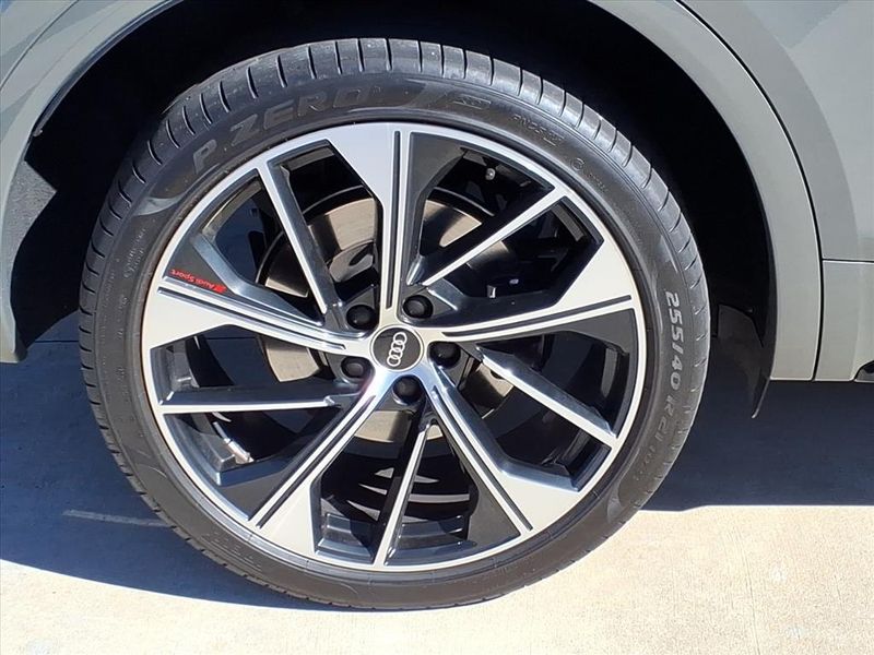 Used 2024 Audi SQ5 Premium PlusImage 11