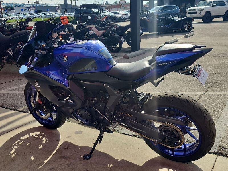 Used 2024 Yamaha YZF R7 Image 15