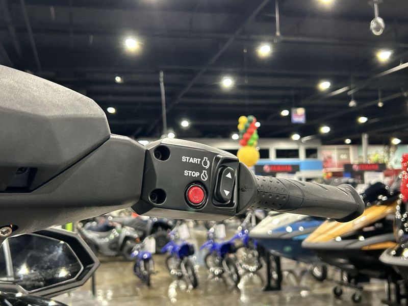2025 Yamaha VX CRUISER W&sol;AUDIO  in a BLACK/ICE BLUE exterior color. Del Amo Motorsports of Redondo Beach (424) 390-7811 delamomotorsports.com 