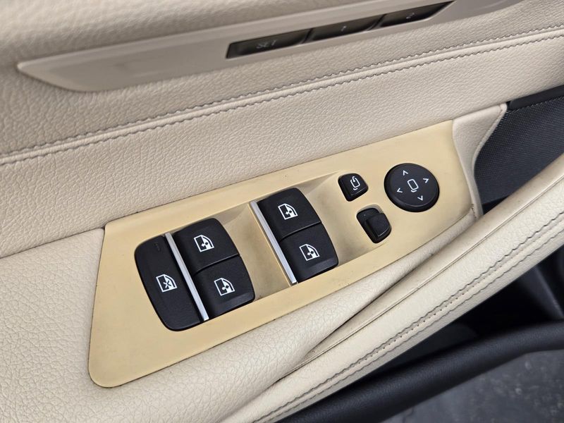 Used 2019 BMW 530i Sedan