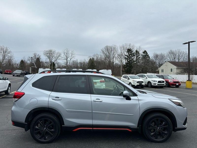 2022 Subaru Forester SportImage 10