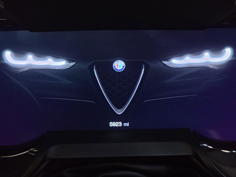 2024 Alfa Romeo Stelvio Sprint Q4 AWD w/SunroofImage 32