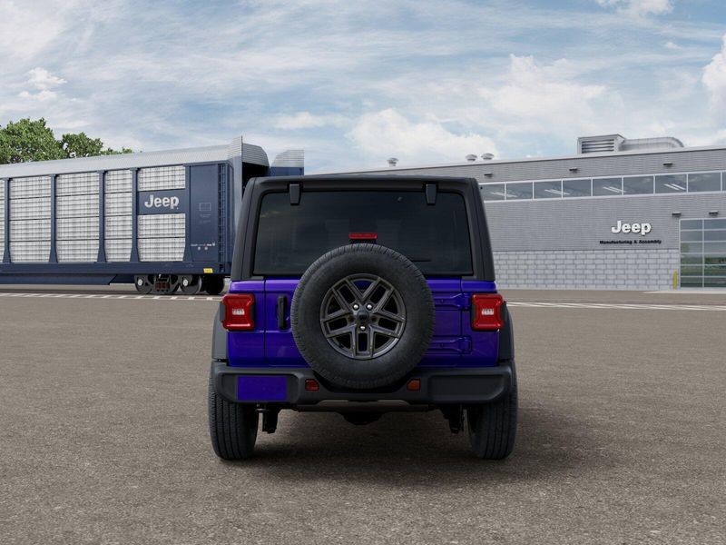 New 2026 Jeep Wrangler 4-door Sport SImage 7