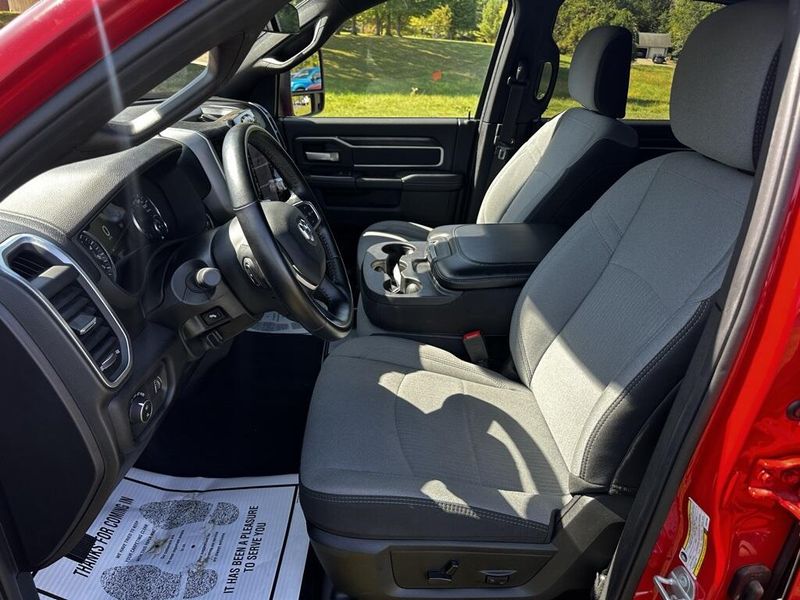 2024 Ram 2500 Big Horn photo 10