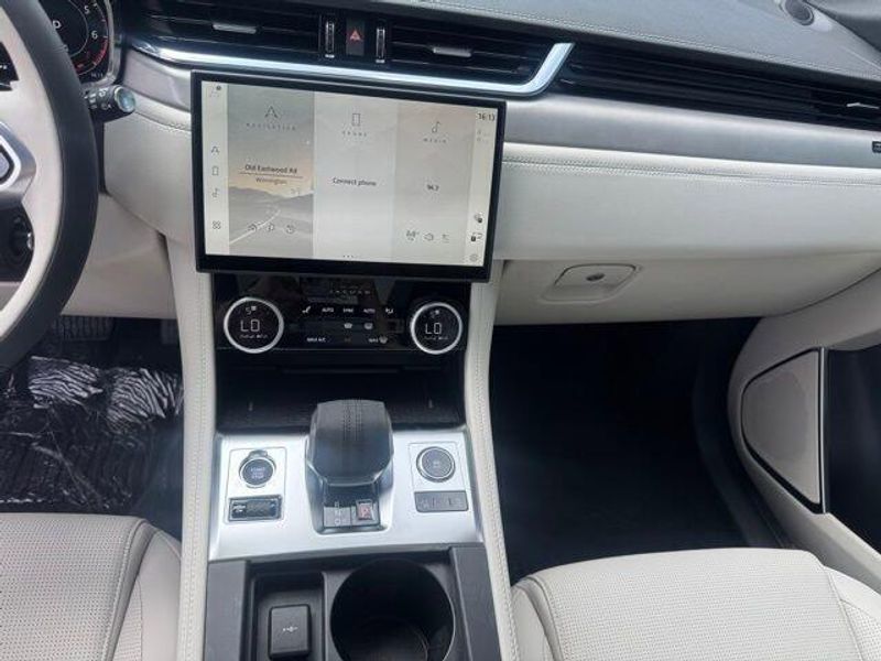 2026 Jaguar F-PACE R-Dynamic S