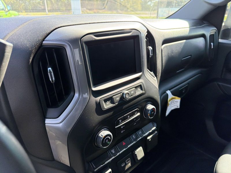 Used 2022 Chevrolet Silverado 3500HD Chassis Work TruckImage 29