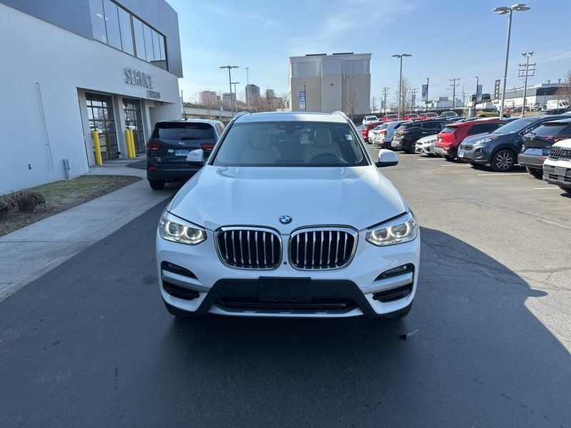 2021 BMW X3 xDrive30iImage 3