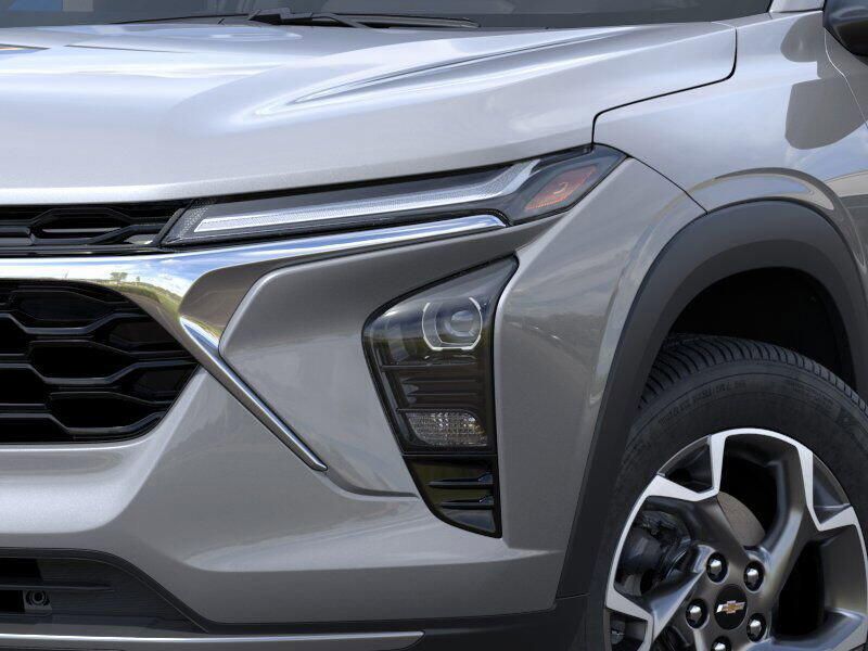 New 2025 Chevrolet Trax LTImage 10