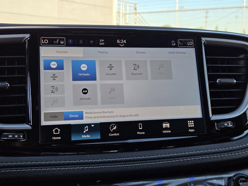 New 2026 Chrysler Pacifica Select FWD