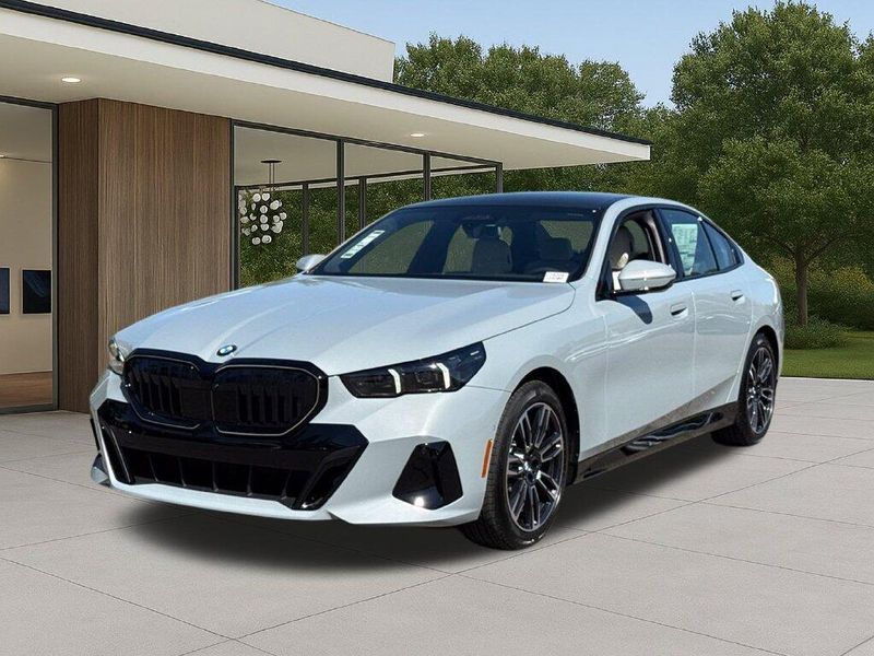 New 2027 BMW 5 Series 540i xDriveImage 2