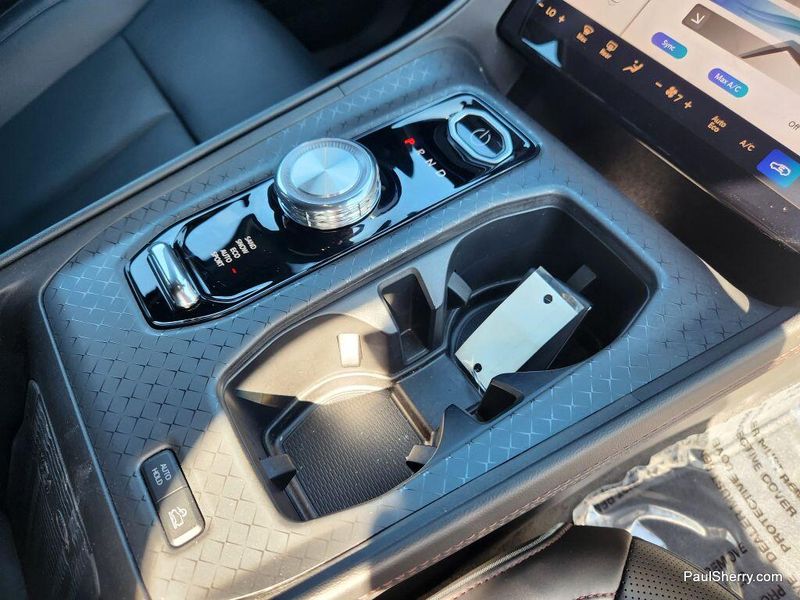 2025 Jeep Wagoneer S Limited