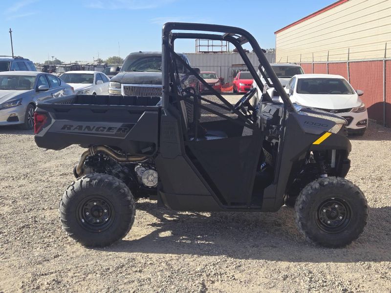 New 2027 Polaris RANGER 1000 Image 5