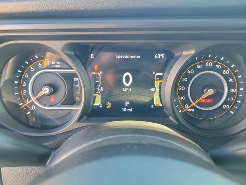 New 2026 Jeep Gladiator Sport S 4x4