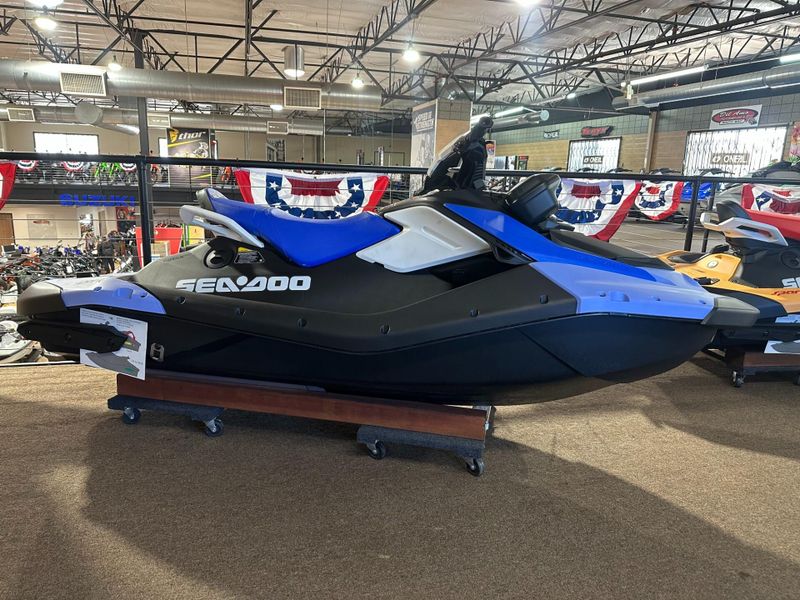 New 2024 Sea-Doo SPARK FOR 2 90 (SOUND SYSTEM) Image 8