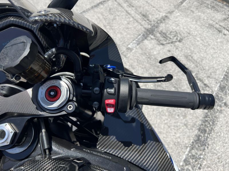 2024 BMW M 1000 RR Competition 