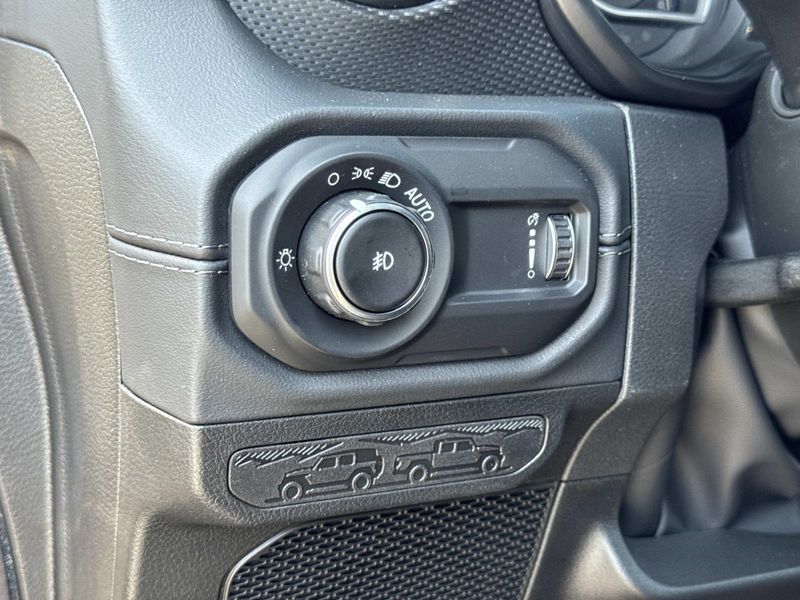 New 2026 Jeep Wrangler 4-door Rubicon X