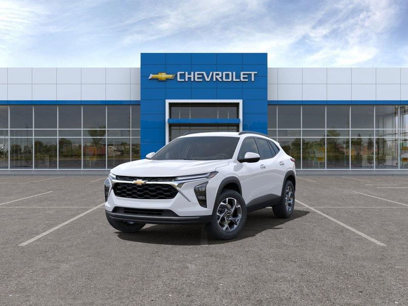 New 2025 Chevrolet Trax LTImage 8