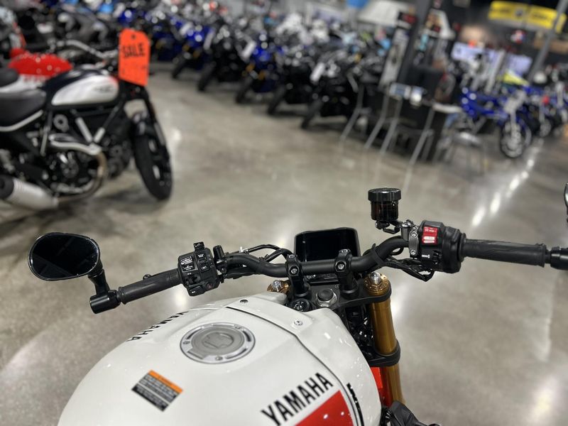 Used 2024 Yamaha XSR900 CA Image 15