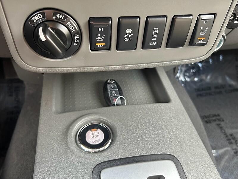 2021 Nissan Frontier Crew Cab photo 22