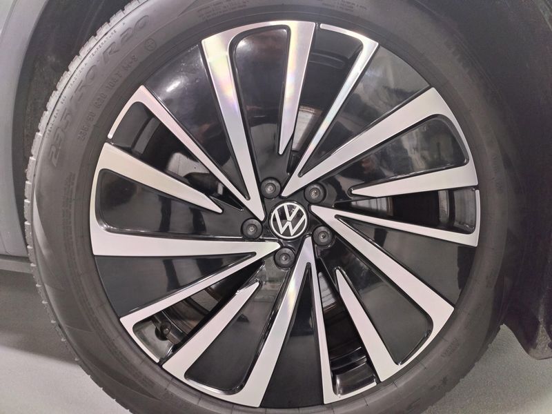 Used 2024 Volkswagen ID.4 S w/Glass RoofImage 24