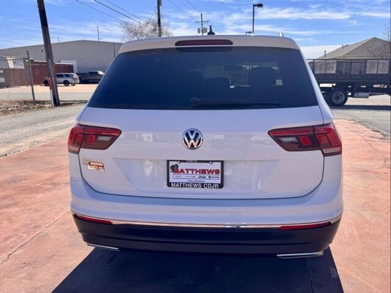 Used 2021 Volkswagen Tiguan 2.0T SEImage 6