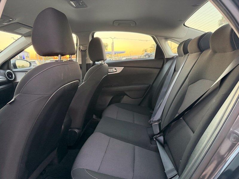 Used 2024 Kia Forte LXSImage 13