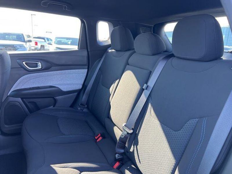 2025 Jeep Compass Sport 4x4