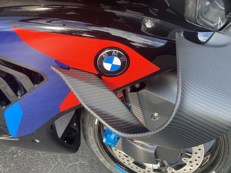 2026 BMW M 1000 RR