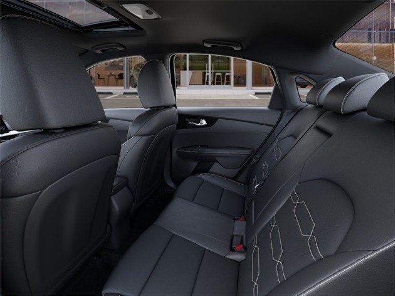 2024 Kia Forte GT-LineImage 18