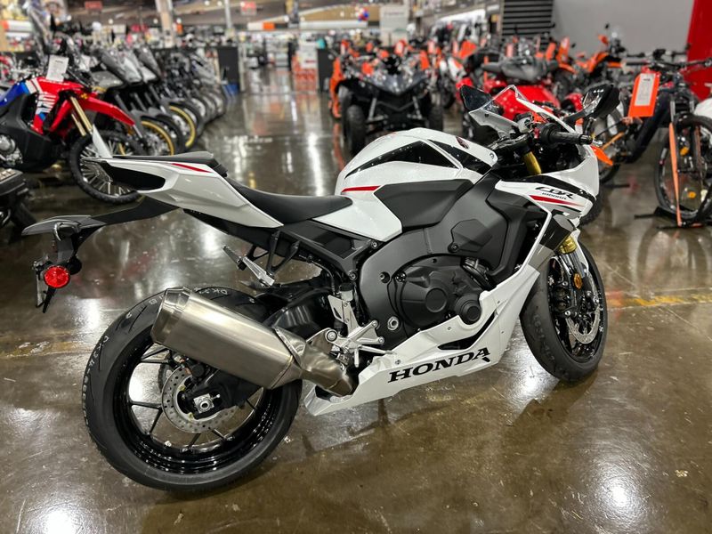 New 2026 Honda CBR1000RR ABS Image 17