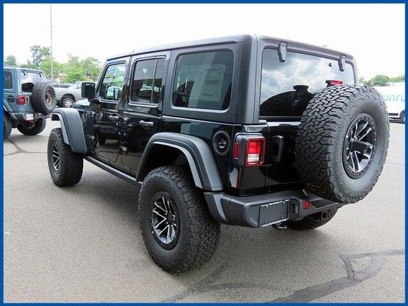 New 2025 Jeep Wrangler WillysImage 5