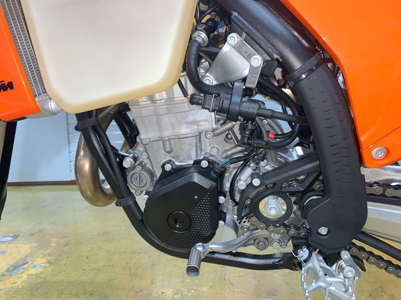 New 2025 KTM 500 EXC-F Image 13