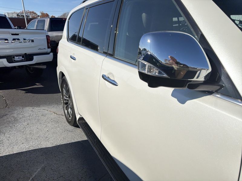 Used 2023 Nissan Armada PlatinumImage 5