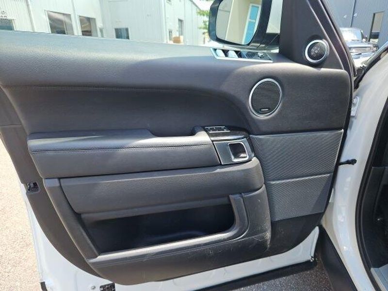 2022 Land Rover Range Rover Sport HSE Silver Edition