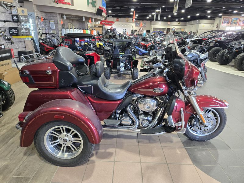 2010 HARLEY TRIKE TRI GLIDE ULTRA CLASSIC Image 5